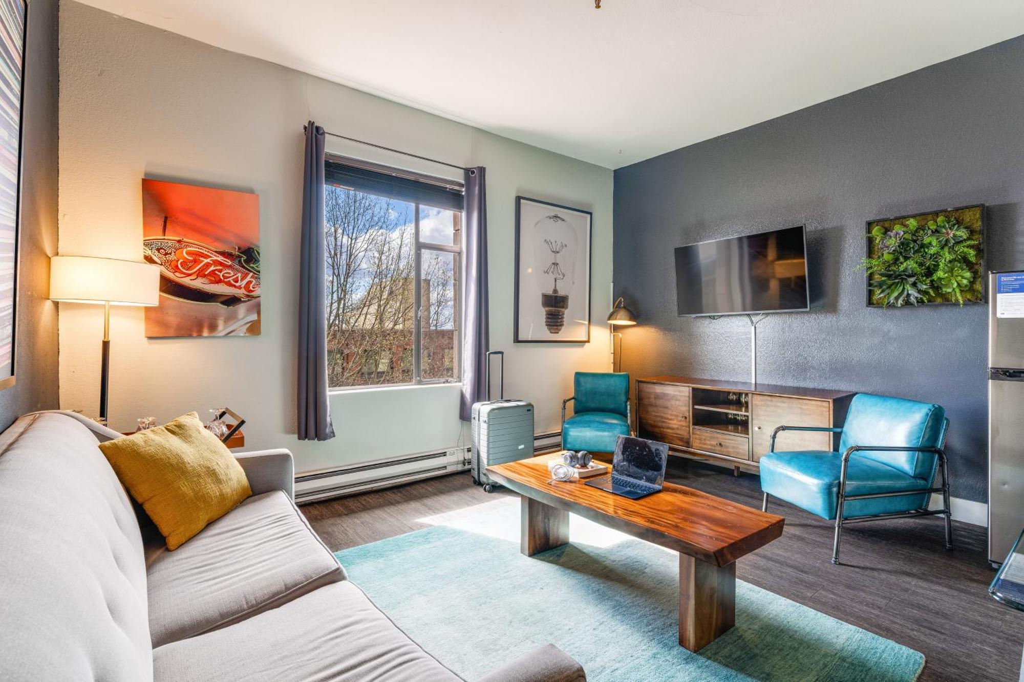 Oxford Apartment By At Mine Hospitality Seattle Esterno foto