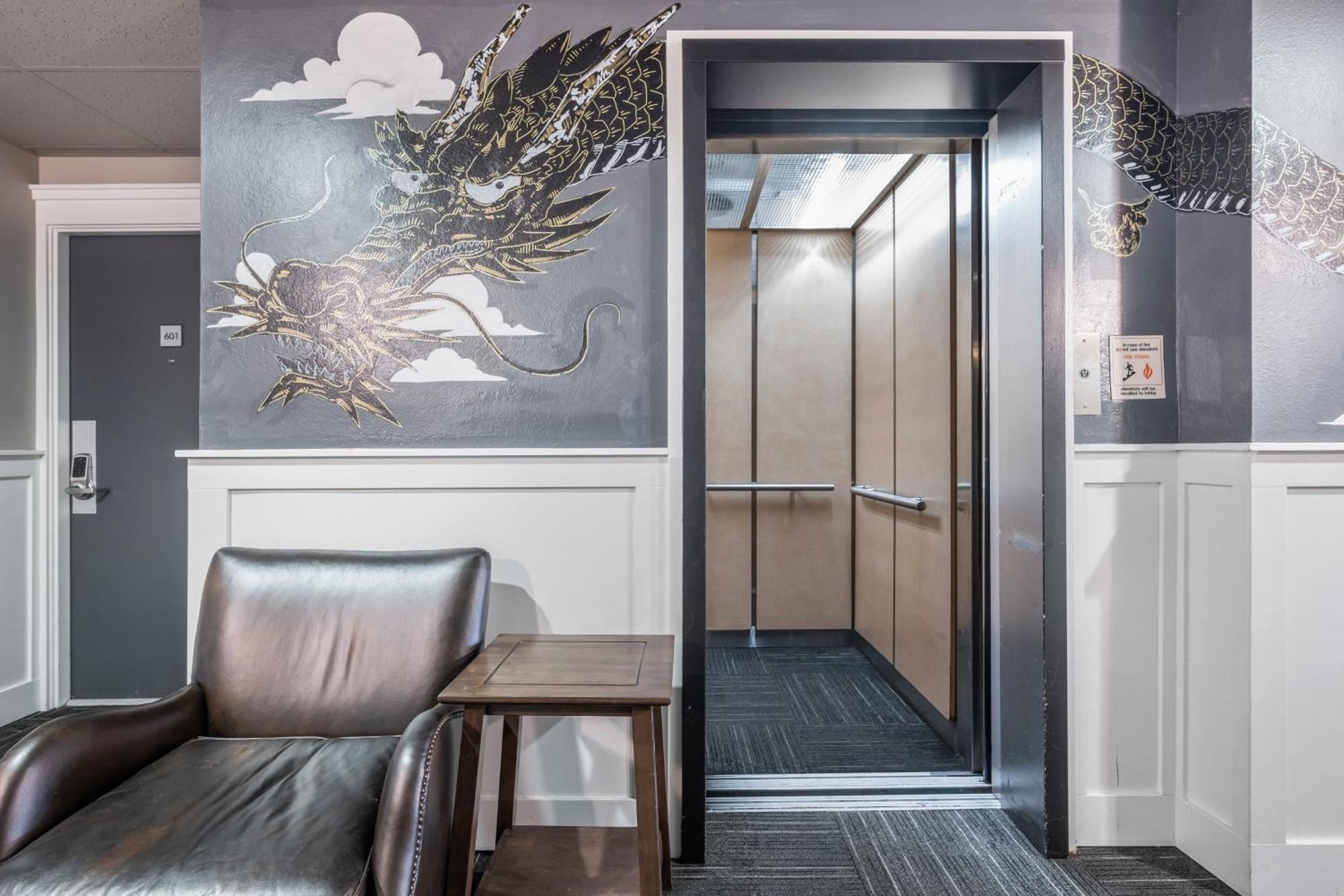Oxford Apartment By At Mine Hospitality Seattle Esterno foto