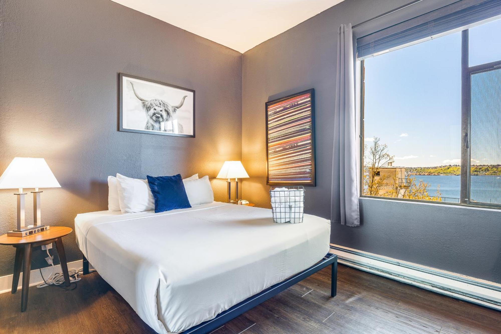 Oxford Apartment By At Mine Hospitality Seattle Esterno foto